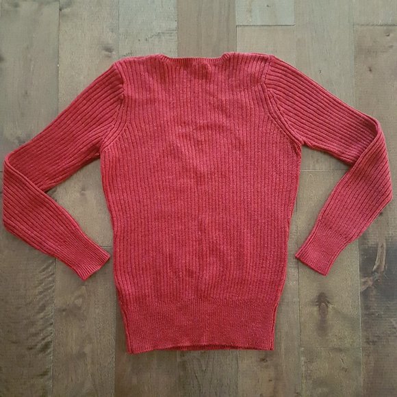 The Limited Women Red V-Neck Knit Sweater, Size M - Picture 8 of 8